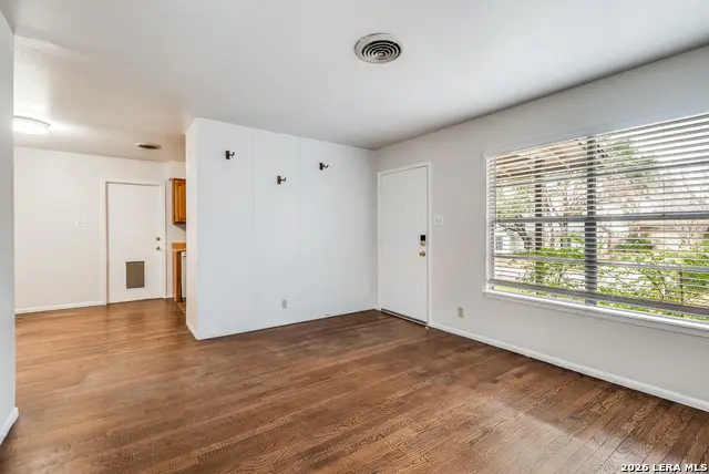 1706 Corita, San Antonio, TX 78209 - #2
