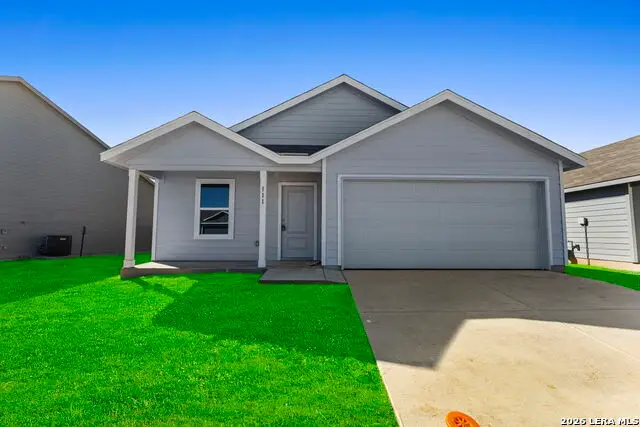 111 Ellendale Place, Fredericksburg, TX 78624 - Image #1