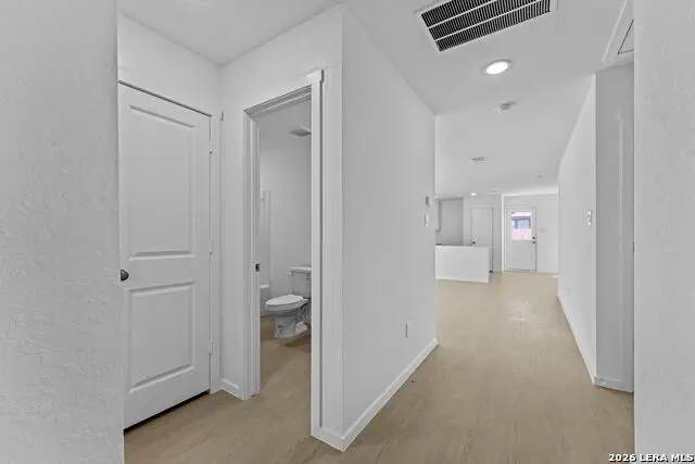 109 Ellendale Place, Fredericksburg, TX 78624 - Image #2