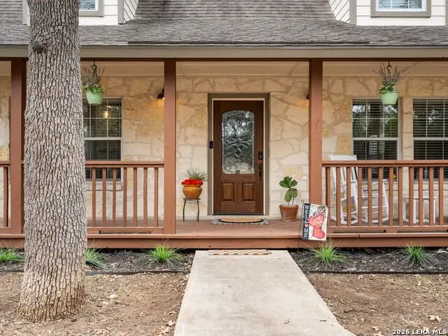 786 Deep Water Drive, Spring Branch, TX 78070 - Image #3