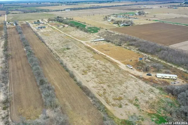 1263 Cr 345, La Vernia, TX 78121 - Image #1