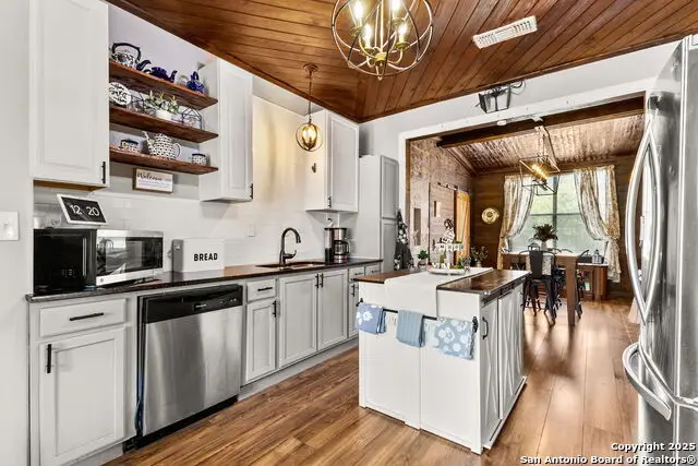 114 Avenue B, Converse, TX 78109 - Image #1