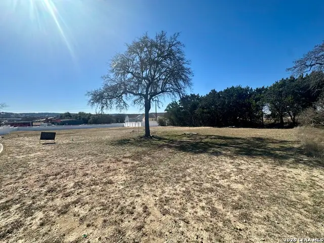 704 N Sendero Ridge Dr., Kerrville, TX 78028 - Image #2