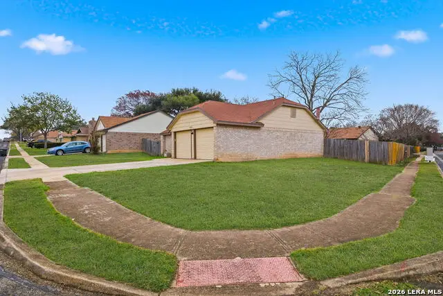 9630 Wildwood Rdg, San Antonio, TX 78250 - Image #2