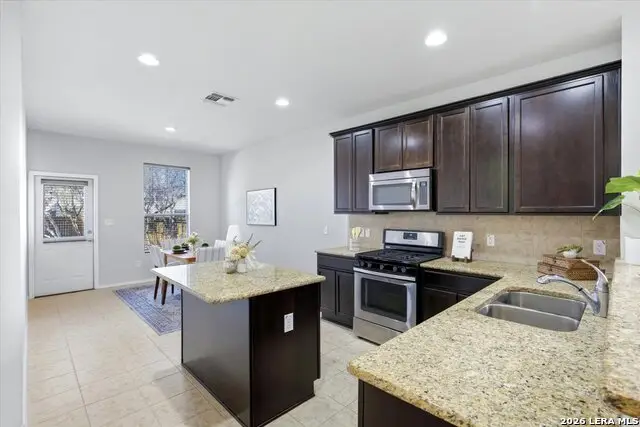 1529 Desert Candle, San Antonio, TX 78245 - Image #3