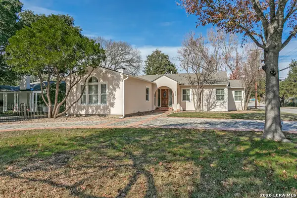 325 Canterbury Hill, Terrell Hills, TX 78209