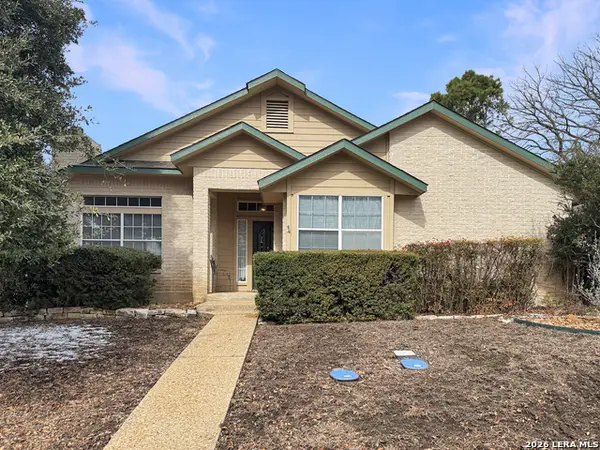 140 St Andrews Loop, Kerrville, TX 78028