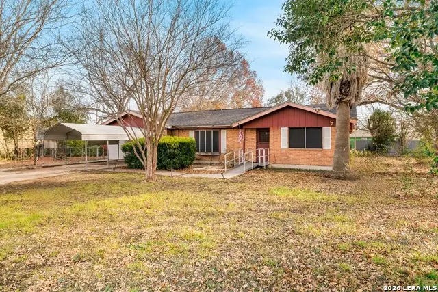 1149 Spruce, Seguin, TX 78155 - Image #3