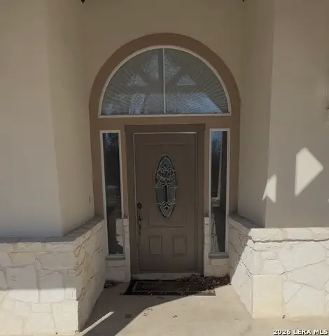 323 Shannon Ridge, Floresville, TX 78114 - Image #2