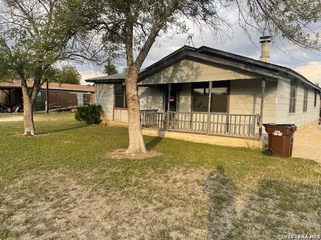 9710 County Road 5723, Castroville, TX 78009 - Image #1