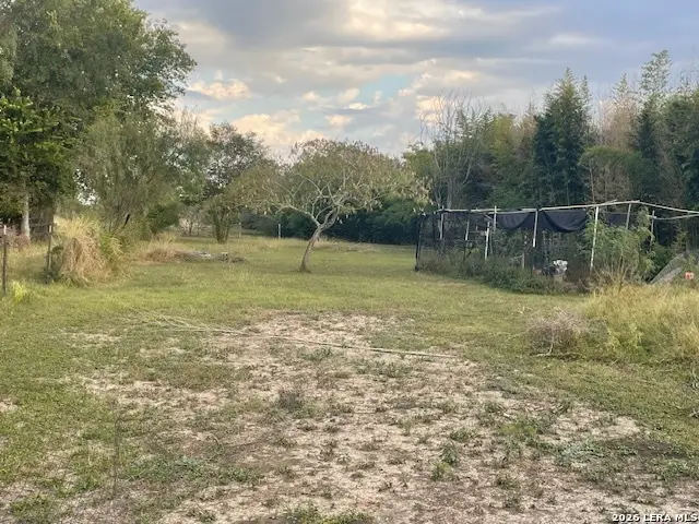 9710 County Road 5723, Castroville, TX 78009 - Image #3