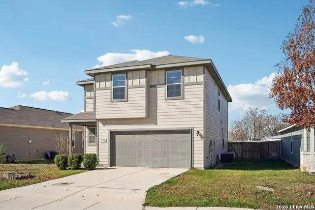 2564 Smokey Cv, Seguin, TX 78155 - Image #2