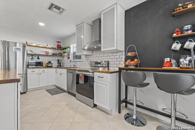 165 W Rampart Dr #701, San Antonio, TX 78216 - #3