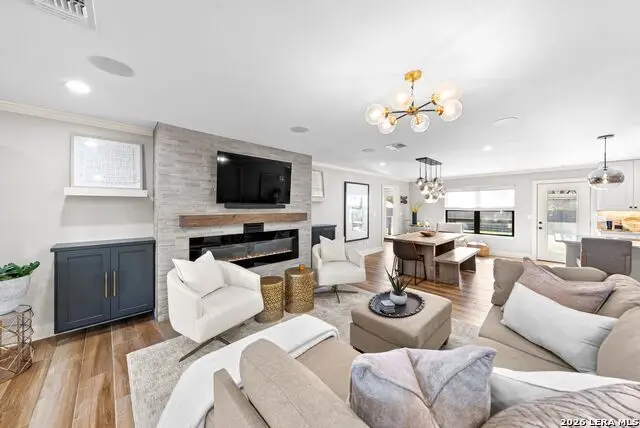 313 James St, Boerne, TX 78006 - #2