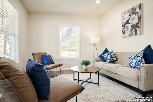 462 Springwood Ln, San Antonio, TX 78216 - #3