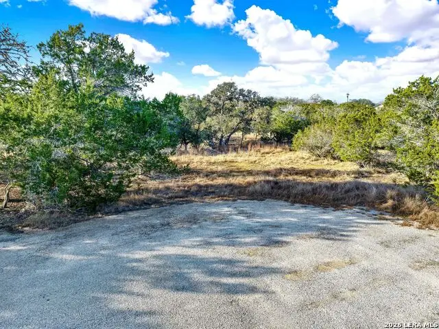 145 Elm Dr, Bandera, TX 78003 - #2