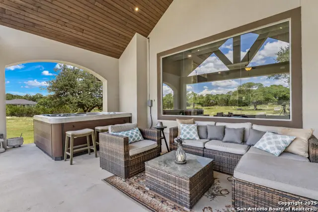 2319 Cascada, Spring Branch, TX 78070 - Image #1