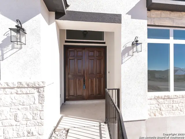 101 Daniel Jackson, Blanco, TX 78606 - Image #2