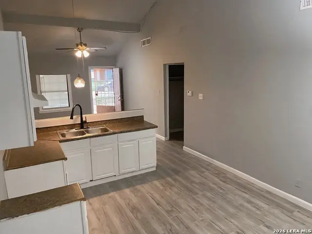 6605 Spring Lark St, San Antonio, TX 78249 - Image #2