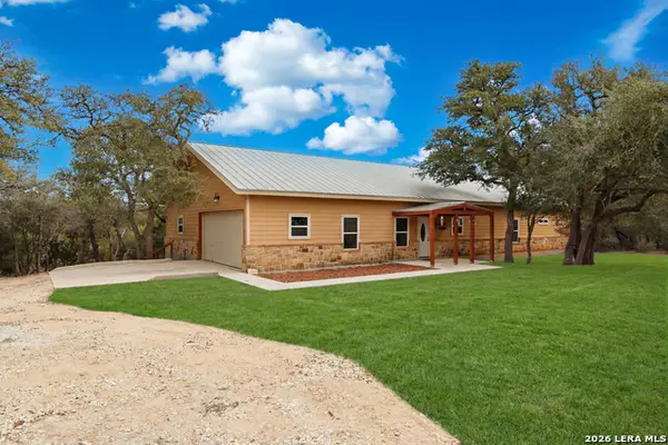 200 Creekwood Ct, Spring Branch, TX 78070