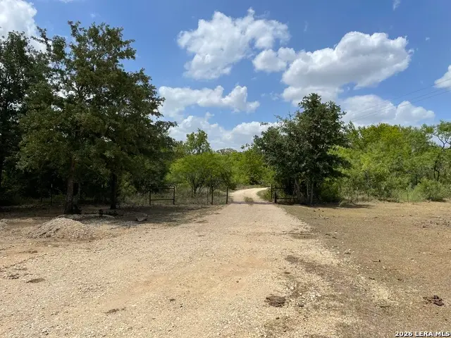 TBD Hidden Pine, Luling, TX 78648 - #1