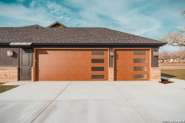 192 Bobby Lynn, Adkins, TX 78101 - Image #3