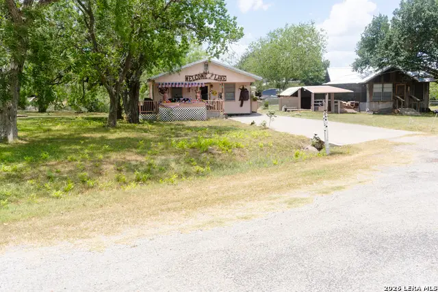 115 Lake Terrace, Lake City, TX 78368 - #3