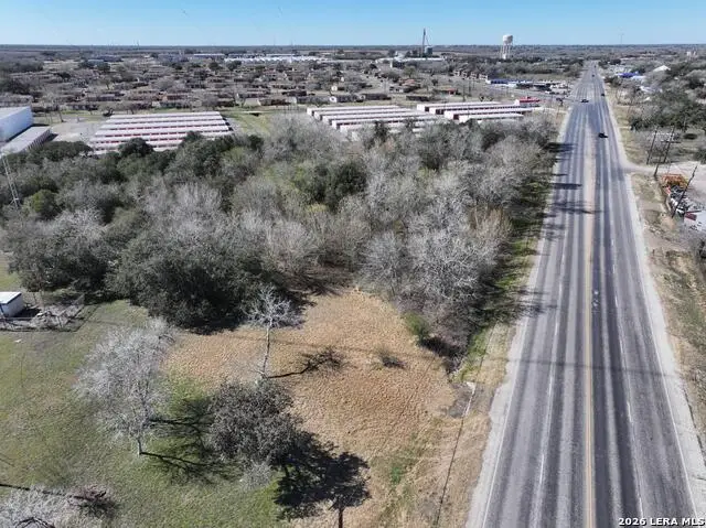 2500 S Washington, Beeville, TX 78102 - #2