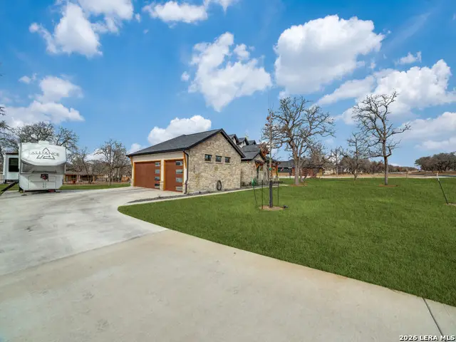 196 Bobby Lynn, Adkins, TX 78101 - Image #3