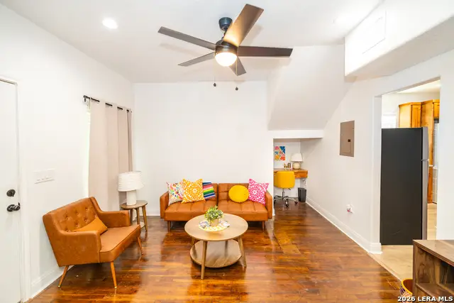 321 Andrews, San Antonio, TX 78209 - Image #2