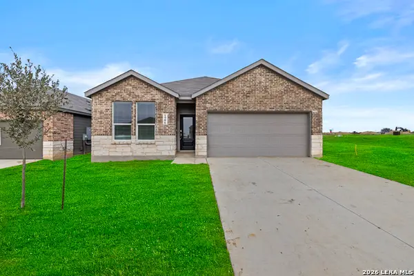 1906 Wood Warbler, New Braunfels, TX 78130