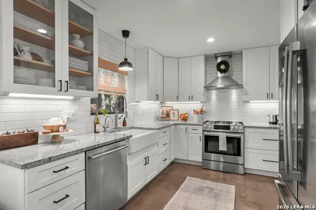 204 Forest Trail Drive, Fredericksburg, TX 78624 - #2