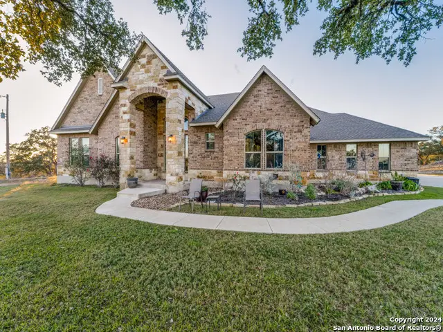 686 Astral Pt, Spring Branch, TX 78070 - Image #1