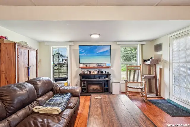 780 Mountain Dr, Kerrville, TX 78028 - Image #3