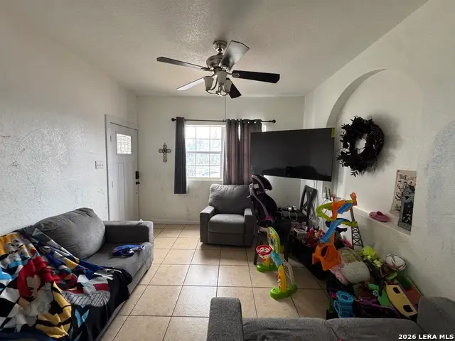 1539 W Craig, San Antonio, TX 78201 - Image #2
