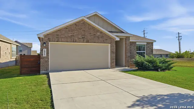 1819 Sadie Lark, New Braunfels, TX 78130 - Image #3