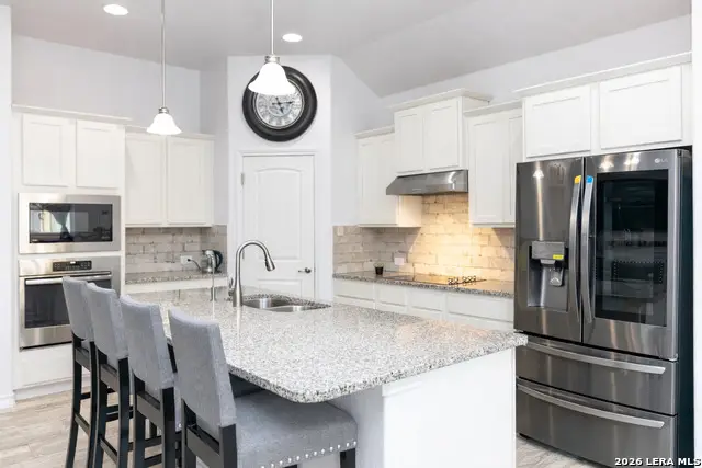 104 Fairway, Floresville, TX 78114 - #2