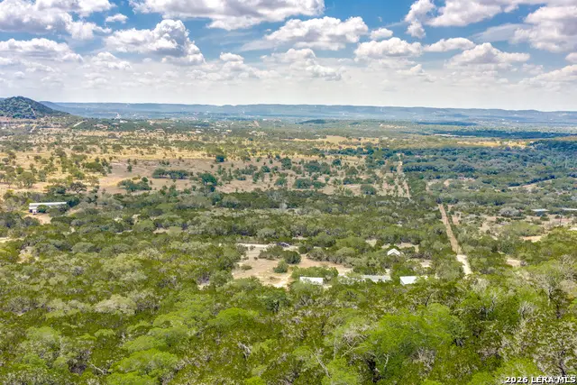 2844 Hidden Valley Rd, Pipe Creek, TX 78063 - #2
