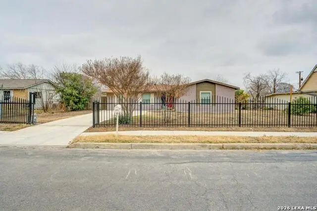 5911 Shoreview Pl, San Antonio, TX 78242 - #2