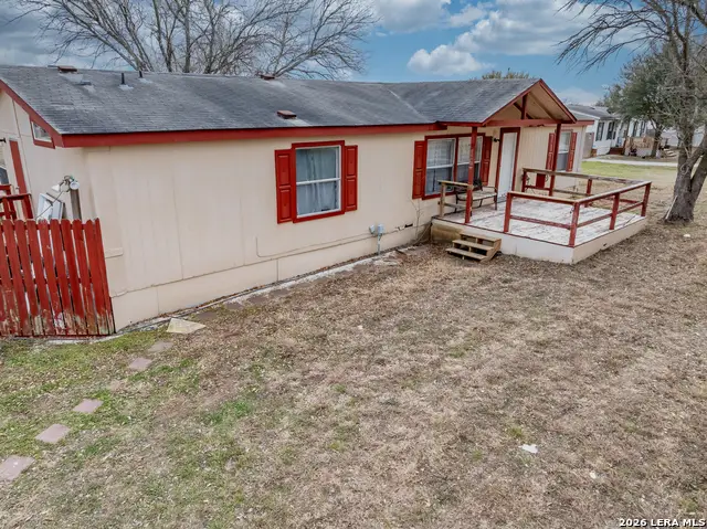 439 Longhorn, Seguin, TX 78155 - #2