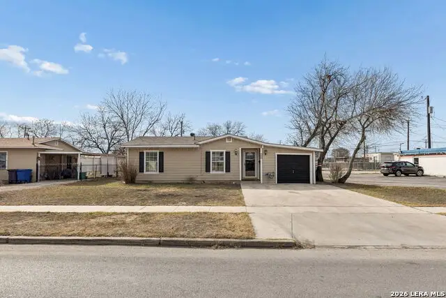 114 E. Hutchin Pl, San Antonio, TX 78221 - #2