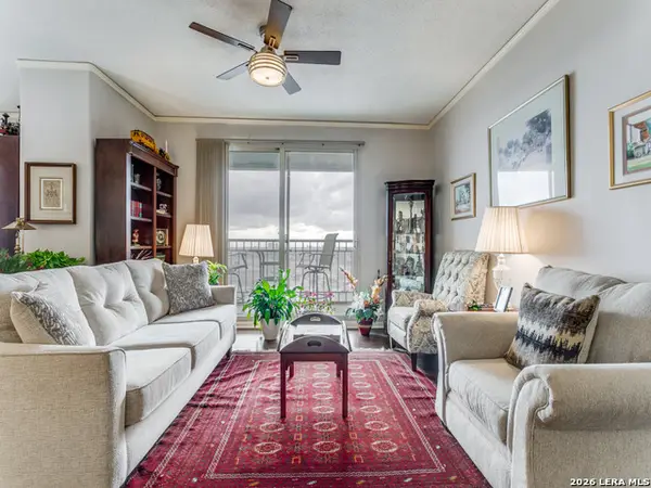 1 Towers Park #1617/1618, San Antonio, TX 78209