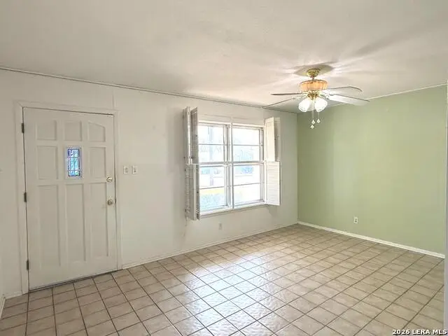 201 Avenue D, Converse, TX 78109 - Image #3