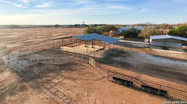 375 Bluntzer Rd, Jourdanton, TX 78026 - #3