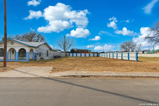 2703 Wayne, San Antonio, TX 78222 - #2