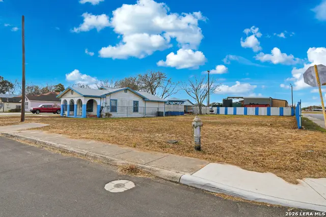 2703 Wayne, San Antonio, TX 78222 - #3