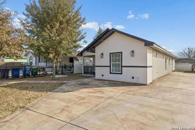 340 Azucena, San Antonio, TX 78237 - #2