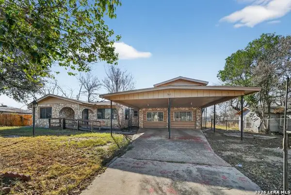 761 Avenue F, Poteet, TX 78065