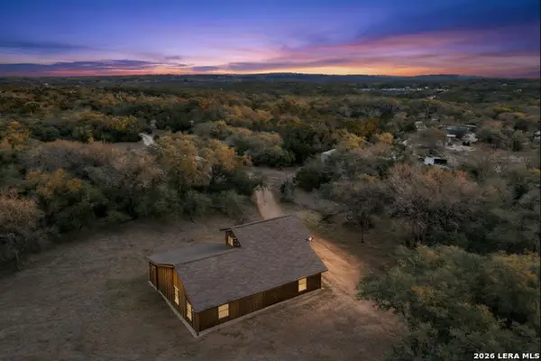 1398 Lazy Forest, New Braunfels, TX 78132