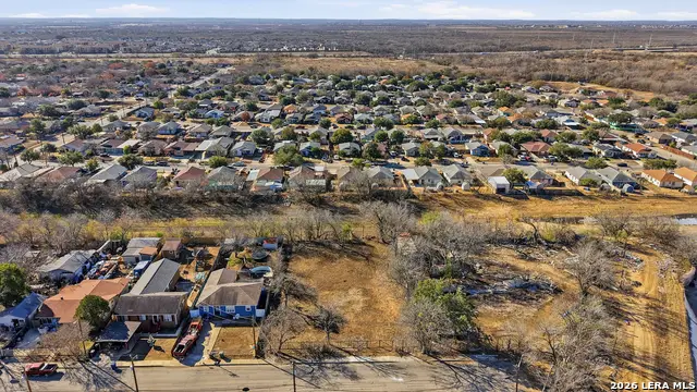 522 Vincent St, San Antonio, TX 78211 - #2